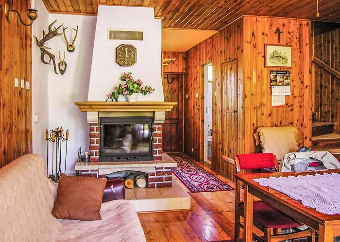 Pod Debami Holiday home *